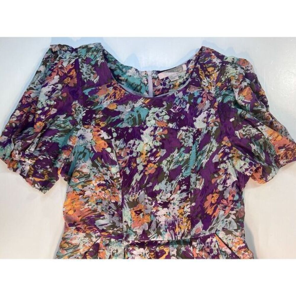LOVE 21 Dress Size Medium Floral Lined Short Sleeve Pockets Never Worn Sexy Zips